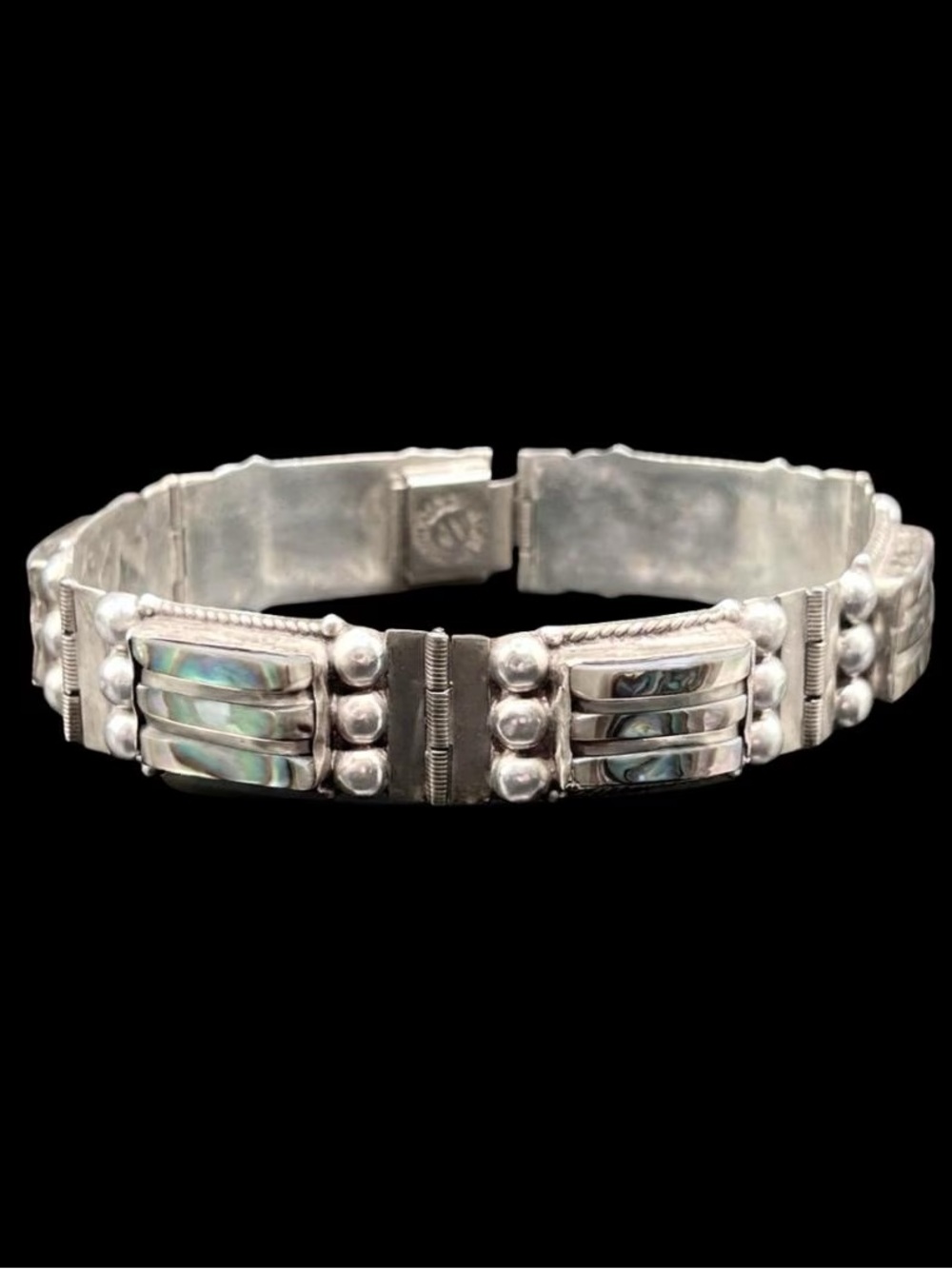 Antonio Pineda Sterling Silver and Abalone bracelet